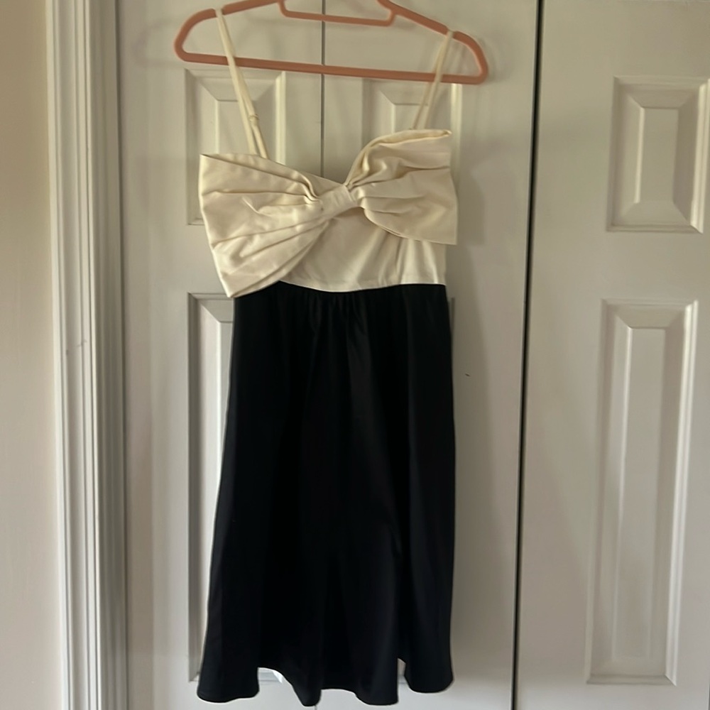 Worn Once Hutch Sleeveless Bow Romper